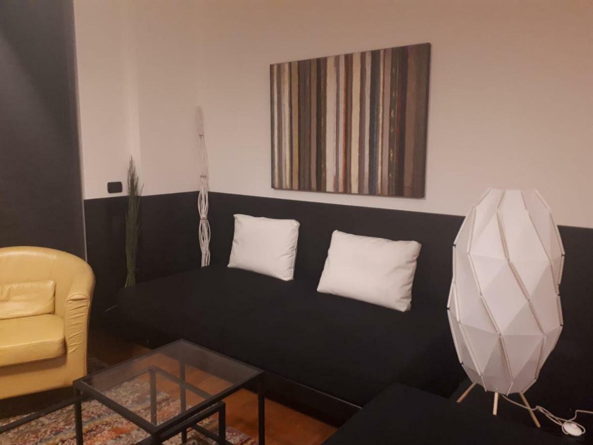 Casa Roma Apartman Turate Kültér fotó