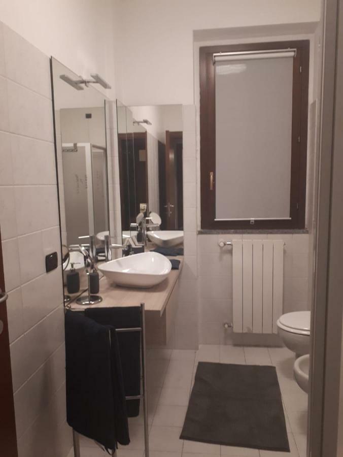 Casa Roma Apartman Turate Kültér fotó