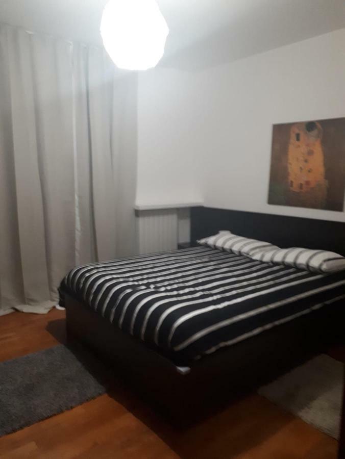 Casa Roma Apartman Turate Kültér fotó