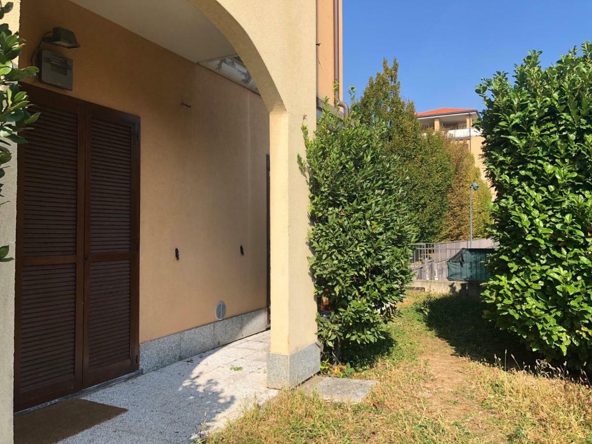 Casa Roma Apartman Turate Kültér fotó